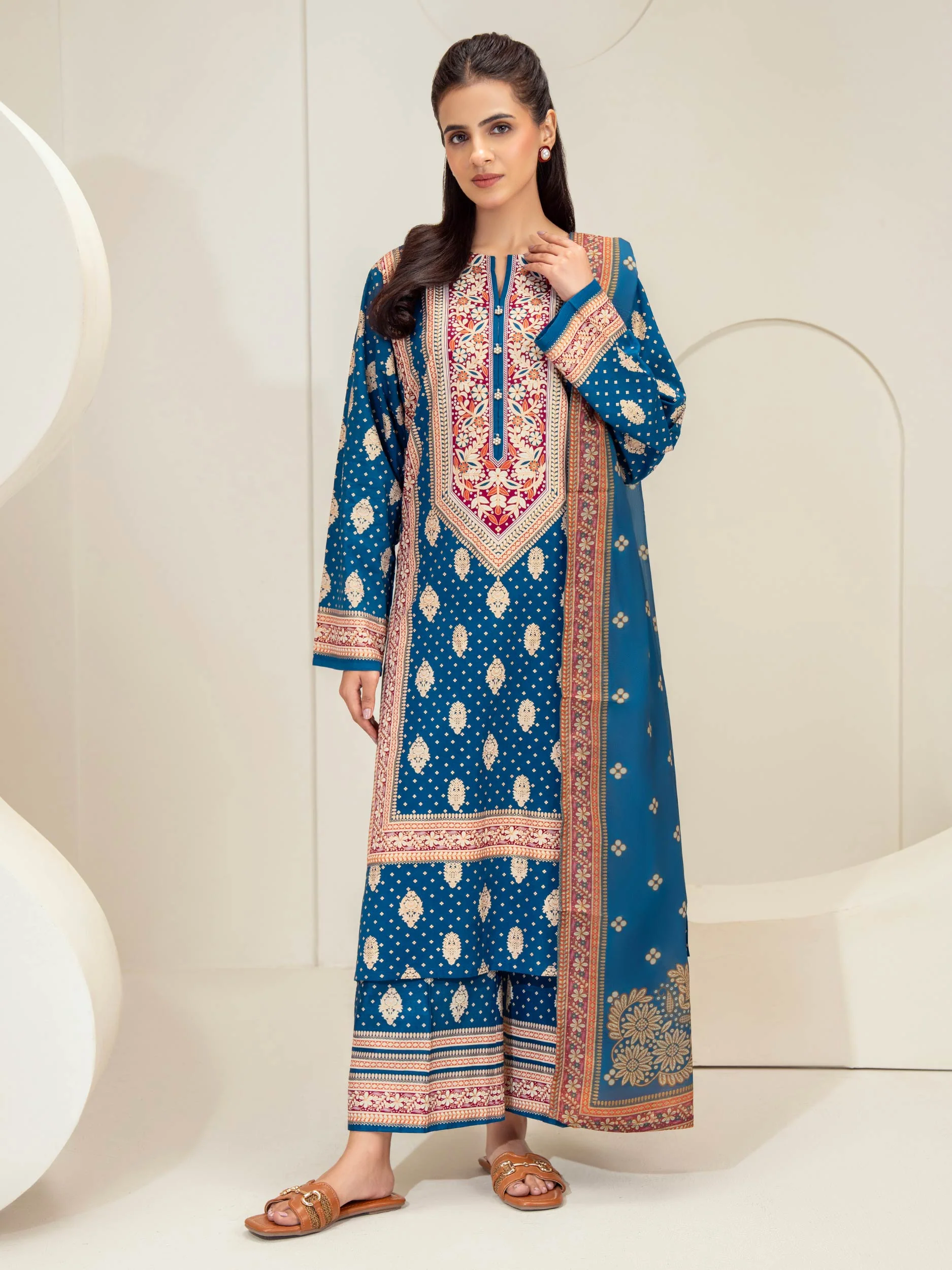 3 Piece Lawn Suit 3 Piece Lawn Suit