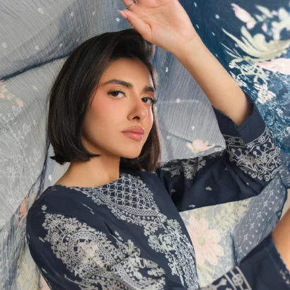 3 Piece Lawn Suit-Paste Print