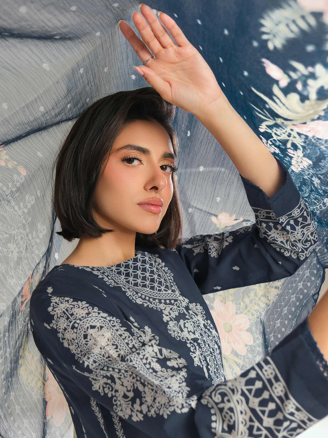 3 Piece Lawn Suit-Paste Print